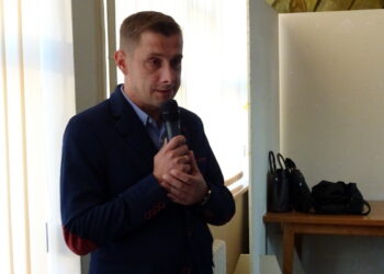 Spotkanie Lokalnego Forum Dyskusyjnego z kandydatem na prezydenta Starachowic Sebastianem Szwajnochem / Anna Głąb / Radio Kielce