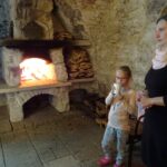 Jędrzejów. Rozmowy o wierze przy kominku / Ewa Pociejowska - Gawęda / Radio Kielce