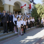 Święta Katarzyna. Odsłonięcie tablicy upamiętniającej pobyt oddziału Józefa Piłsudskiego / Marcin Różyc / Radio Kielce