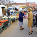 Konferencja PiS na targowisku w Rudkach / Michał Kita / Radio Kielce