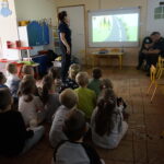 "Bezpiecznie ze strażą miejską" w Przedszkolu Samorządowym nr 43 / Mateusz Kaczmarczyk / Radio Kielce