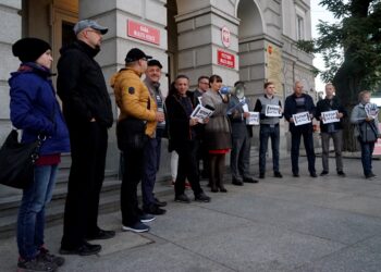 Kielce. Protest przeciwko ACTA 2 / Marcin Różyc / Radio Kielce