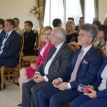 Spotkanie parlamentarzystów PiS z mieszkańcami w miejscowości Tumlin-Osowa. Od lewej: Dominik Tarczyński, Kamil Piasecki, Mirosław Gębski, Anna Krupka, Krzysztof Lipiec, Krzysztof Słoń i Małgorzata Popiel / Michał Kita / Radio Kielce