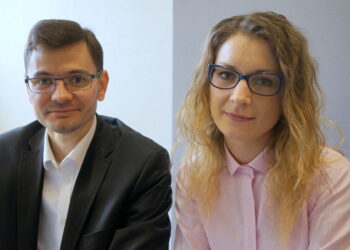 Na Każdą Pogodę. Od lewej: dr n. prawnych Maksymilian Ślusarczyk i mec. Paulina Badeńska / Kamil Król / Radio Kielce