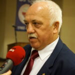 35-lecie istnienia Klubu Honorowych Dawców Krwi PCK im. Aleksandra Rokickiego, działającego przy PKP PLK Kielce. Na zdjęciu Mirosław Kaczmarski - przewodniczący Klubu / Krzysztof Bujnowicz / Radio Kielce