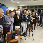 Sztab wyborczy Koalicji Obywatelskiej. Artur Gierada w rozmowie z Michałem Kitą z Radia Kielce / Jarosław Kubalski / Radio Kielce