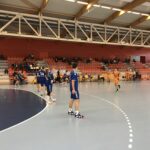 Zawodnicy trenujący w grupach młodzieżowych w Vive Kielce podczas  obozu we Francji / PGE Vive Kielce