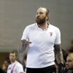 06.02.2016 Kielce. Mecz Vive Tauron Kielce - Górnik Zabrze. Trener Górnika Mariusz Jurasik. / Jarosław Kubalski / Radio Kielce