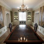 23.03.2016 Jędrzejów. Muzeum im. Przypkowskich. Kurdybany. / Jarosław Kubalski / Radio Kielce