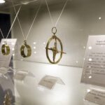 23.03.2016 Jędrzejów. Muzeum im. Przypkowskich. Ekspozycja zegarów słonecznych. / Jarosław Kubalski / Radio Kielce