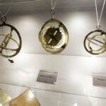 23.03.2016 Jędrzejów. Muzeum im. Przypkowskich. Ekspozycja zegarów słonecznych. / Jarosław Kubalski / Radio Kielce