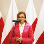 13.09.2018 Kielce. Krzyże Zasługi dla osób zasłużonych w działalności społecznej i samorządowej. Wojewoda Agata Wojtyszek / Jarosław Kubalski / Radio Kielce