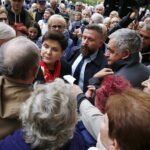 08.10.2018 Busko -Zdrój. Premier Beata Szydło spotkała się z mieszkańcami / Jarosław Kubalski / Radio Kielce