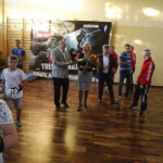 10.10.2018 Kielce. Renata Janik, doradca wicepremiera Jarosława Gowina, otrzymała pamiątkowe rękawice bokserskie z rąk prezesa KKB RUSHH Grzegorza Nowaczka / Jarosław Kubalski / Radio Kielce