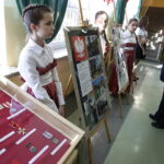 11.10.2018 Rykoszyn. Nadanie imienia marszałka Józefa Piłsudskiego szkole podstawowej / Jarosław Kubalski / Radio Kielce