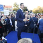 13.10.2018 Opatów. Premier Mateusz Morawiecki spotkał się z mieszkańcami miasta / Jarosław Kubalski / Radio Kielce