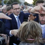 13.10.2018 Opatów. Premier Mateusz Morawiecki spotkał się z mieszkańcami miasta / Jarosław Kubalski / Radio Kielce