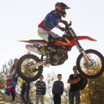 14.10.2018 Dębska Wola. „100 minut dla 100-lecia” - zawody motocrossowe na 100 lecie odzyskania niepodległości Polski / Jarosław Kubalski / Radio Kielce