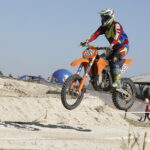 14.10.2018 Dębska Wola. „100 minut dla 100-lecia” - zawody motocrossowe na 100 lecie odzyskania niepodległości Polski / Jarosław Kubalski / Radio Kielce