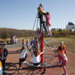 16.10.2018 Kielce. Otwarcie placu zabaw przy ulicy Dewońskiej / Jarosław Kubalski / Radio Kielce