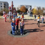 16.10.2018 Kielce. Otwarcie placu zabaw przy ulicy Dewońskiej / Jarosław Kubalski / Radio Kielce