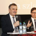 18.10.2018 Kielce. Kino "Moskwa". Promocja książki Macieja Gawlikowskiego i Mirosława Lewandowskiego "Na Szlaku Kadrówek 1981-1989” oraz filmu "Marsz Niepodległości". Prezydent Wojciech Lubawski i Mariusz Olszewski / Jarosław Kubalski / Radio Kielce