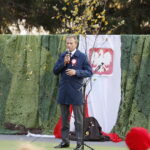 19.10.2018 Micigózd. Nadanie szkole podstawowej imienia 100 - lecia Odzyskania Niepodległości przez Polskę. Wójt Piekoszowa Zbigniew Piątek / Jarosław Kubalski / Radio Kielce