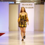 20.10.2018 Kielce. IV Akademia Off Fashion. Pokaz mody w galerii handlowej Echo / Jarosław Kubalski / Radio Kielce