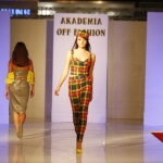 20.10.2018 Kielce. IV Akademia Off Fashion. Pokaz mody w galerii handlowej Echo / Jarosław Kubalski / Radio Kielce