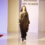 20.10.2018 Kielce. IV Akademia Off Fashion. Pokaz mody w galerii handlowej Echo / Jarosław Kubalski / Radio Kielce