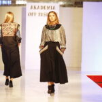 20.10.2018 Kielce. IV Akademia Off Fashion. Pokaz mody w galerii handlowej Echo / Jarosław Kubalski / Radio Kielce