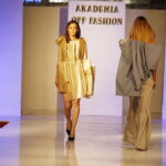 20.10.2018 Kielce. IV Akademia Off Fashion. Pokaz mody w galerii handlowej Echo / Jarosław Kubalski / Radio Kielce