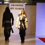 20.10.2018 Kielce. IV Akademia Off Fashion. Pokaz mody w galerii handlowej Echo / Jarosław Kubalski / Radio Kielce