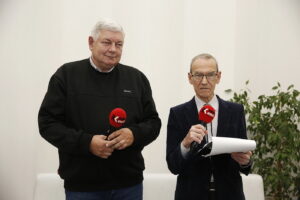 23.10.2018 Radio Kielce. 500 odcinek audycji Moc Histrorii autorstwa Bohdana Gumowskiego i Cezarego Jastrzębskiego nagrywany z udziałem publiczności. Autorzy Cezary Jestrzębski i Bohdan Gumowski / Jarosław Kubalski / Radio Kielce