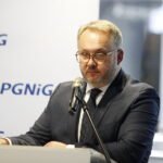 23.10.2018 Kielce. Targi Kielce. Podpisanie umowy przez MPK i PGNiG na budowę stacji paliw gazu ziemnego. PGNiG Obrót Detaliczny Henryk Mucha / Jarosław Kubalski / Radio Kielce