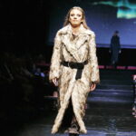 25.10.2018 Kielce. IV Akademia Off Fashion. Pokaz mody w KCK. Kolekcja Angeliki Józefczyk / Jarosław Kubalski / Radio Kielce