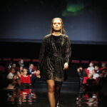 25.10.2018 Kielce. IV Akademia Off Fashion. Pokaz mody w KCK. Kolekcja Angeliki Józefczyk / Jarosław Kubalski / Radio Kielce