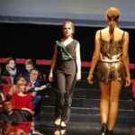 25.10.2018 Kielce. IV Akademia Off Fashion. Pokaz mody w KCK. Kolekcja Ewy Łukawskiej / Jarosław Kubalski / Radio Kielce