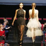 25.10.2018 Kielce. IV Akademia Off Fashion. Pokaz mody w KCK. Kolekcja Ewy Łukawskiej / Jarosław Kubalski / Radio Kielce