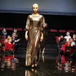 25.10.2018 Kielce. IV Akademia Off Fashion. Pokaz mody w KCK. Kolekcja Ewy Łukawskiej / Jarosław Kubalski / Radio Kielce