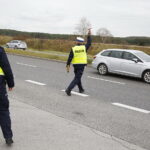 26.10.2018 Kielce. Ulica Krakowska. Policja kontroluje kierowców / Jarosław Kubalski / Radio Kielce