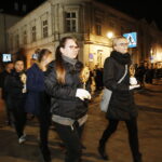 31.10.2018 Kielce. Noc Świętych. Procesja z relikwiami z Kościoła Akademickiego na Cmentarz Stary / Jarosław Kubalski / Radio Kielce