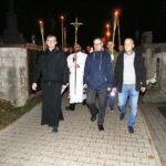 31.10.2018 Kielce. Noc Świętych. Procesja z relikwiami z Kościoła Akademickiego na Cmentarz Stary / Jarosław Kubalski / Radio Kielce