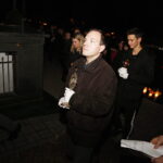 31.10.2018 Kielce. Noc Świętych. Procesja z relikwiami z Kościoła Akademickiego na Cmentarz Stary / Jarosław Kubalski / Radio Kielce