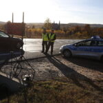 31.10.2018 Ćmińsk. Policja przeprowadza akcję "Znicz" / Jarosław Kubalski / Radio Kielce