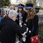 Kielce. Kwesta na Cmentarzu Starym / Jarosław Kubalski / Radio Kielce