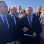 Wizyta ministra infrastruktury Andrzeja Adamczyka w Sandomierzu / Grażyna Szlęzak-Wójcik / Radio Kielce