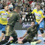 3. kolejka Ligi Mistrzów Piłkarzy ręcznych: Montpellier HB - PGE Vive Kielce / Krzysztof Bujnowicz / Radio Kielce