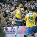 3. kolejka Ligi Mistrzów Piłkarzy ręcznych: Montpellier HB - PGE Vive Kielce / Krzysztof Bujnowicz / Radio Kielce