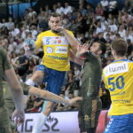 3. kolejka Ligi Mistrzów Piłkarzy ręcznych: Montpellier HB - PGE Vive Kielce / Krzysztof Bujnowicz / Radio Kielce